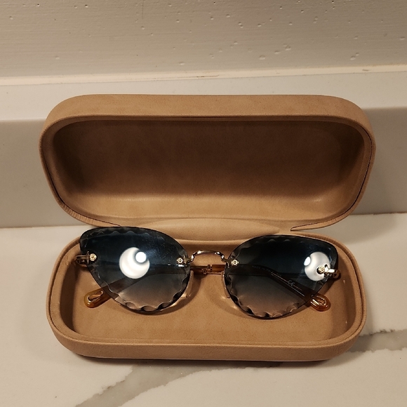 Chloe Women's Cat-Eye Sunglasses with Blue Lenses Ce157s in 839 - Picture 3 of 8